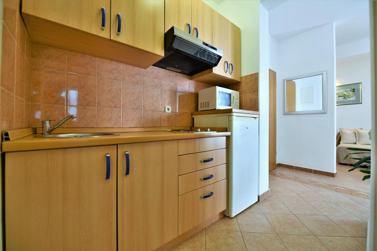 Villa Nora Tučepi Kültér fotó