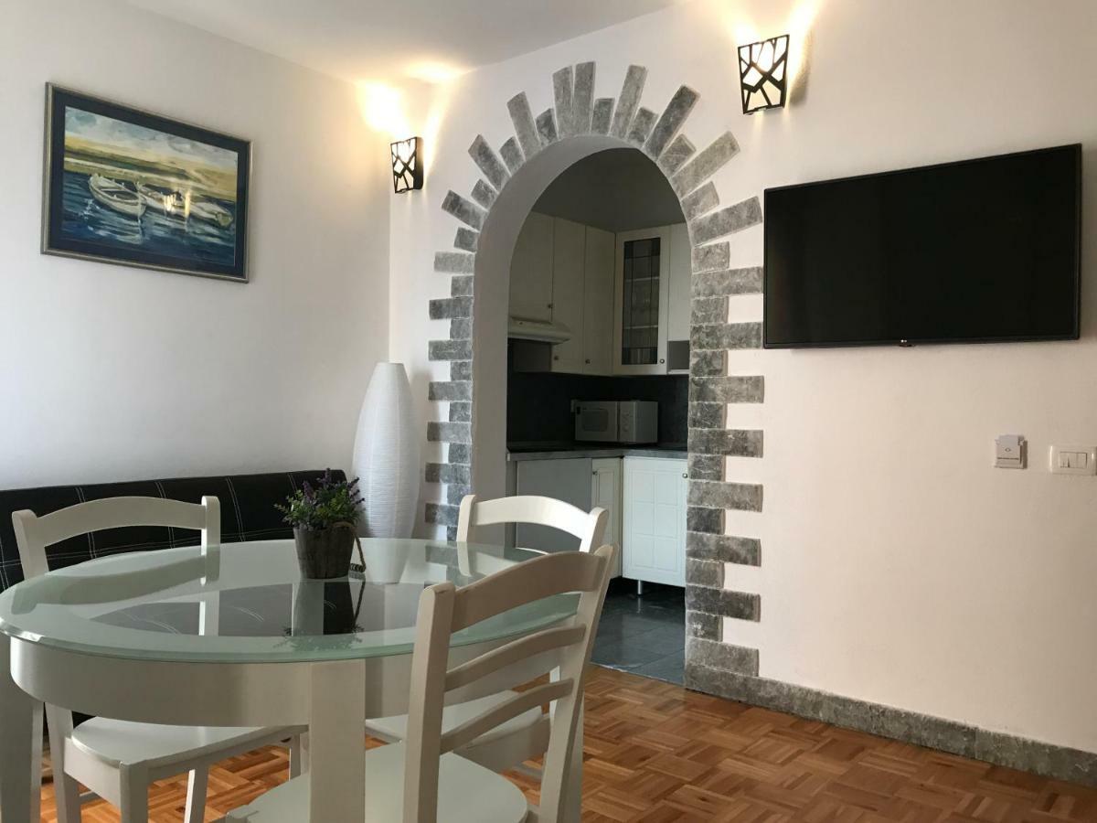 Villa Nora Tučepi Kültér fotó